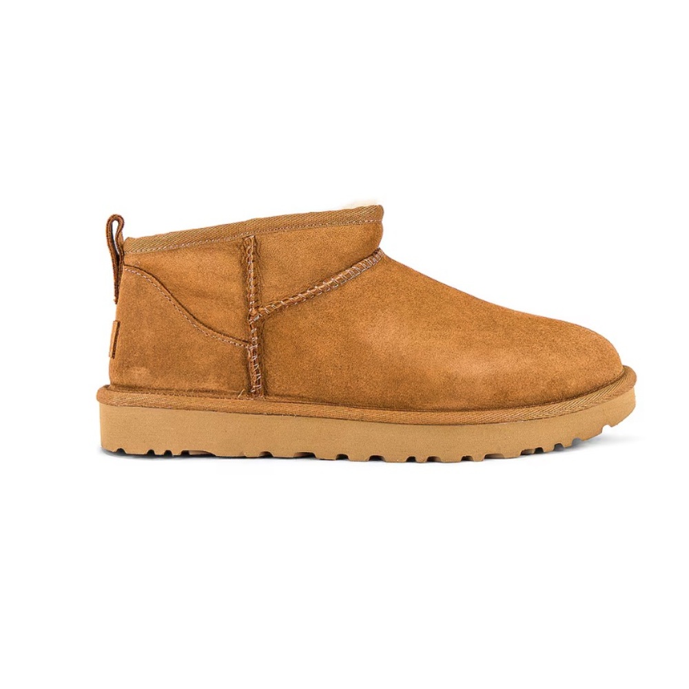 NIB Ugg Classic Ultra Mini Shearling Bootie in Chestnut